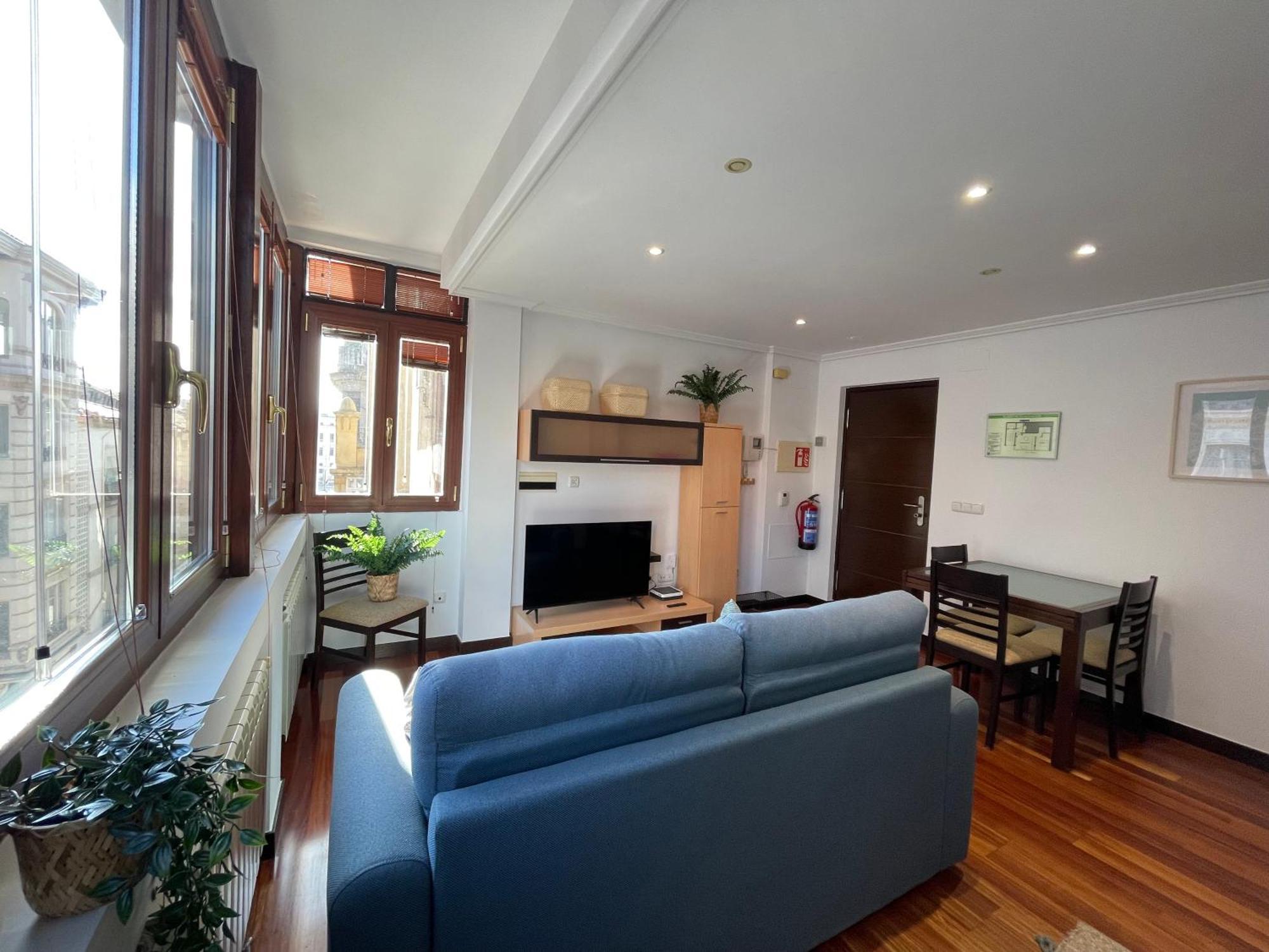 Atuaire Home Vivienda A Luminosa Parking Incluido En Plena Calle Comercial Burgo Exterior foto